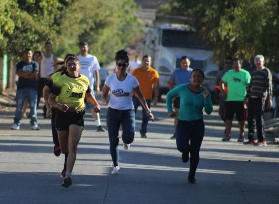 $!Atletas mazatlecos cerrarán el año con carrera en Santa Teresa