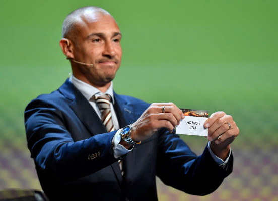 Sorteo accesible para el Milan y el Arsenal en la Liga Europa