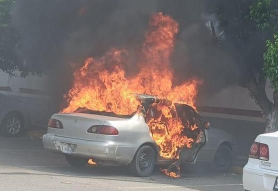 Alerta Bomberos Mazatlán sobre alza en incendios de autos y fugas de gas