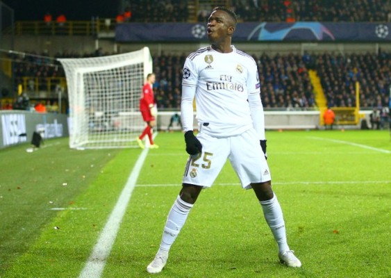 El Real Madrid vence 3-1 al Brujas y avanza como segundo lugar de grupo en la Champions