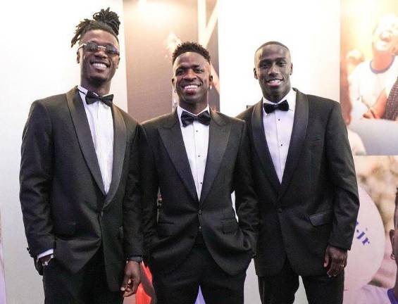 Camavinga, Vini Jr. y Mendy en la gala de Río de Janeiro.