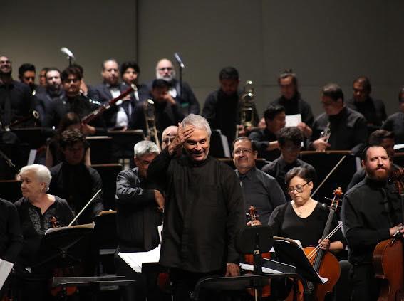$!El maestro Enrique Patrón de Rueda dirigió el espectáculo.