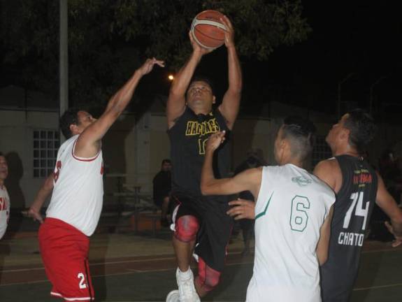 Gavilanes arranca con el pie derecho el torneo.