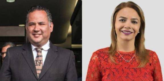 Santiago Nieto Castillo y Carla Humphrey.