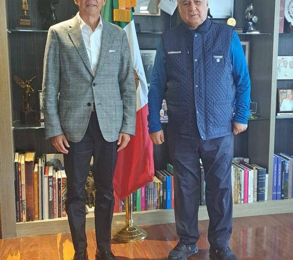 Vargas Landeros gestiona mejoras al turismo y seguridad en Ahome