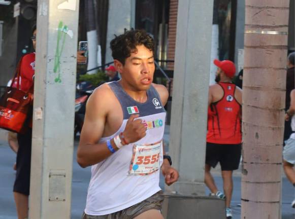 Antonio Vara Ortega dosificó su esfuerzo en la carrera de 21K.