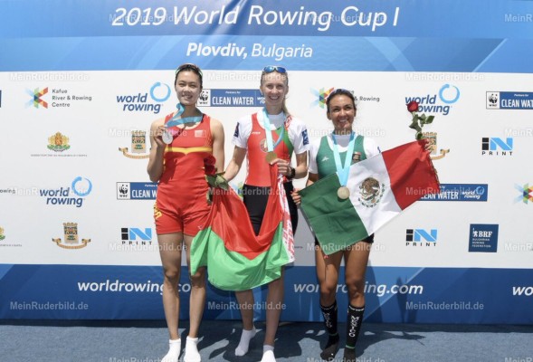 Kenia Lechuga sube al tercer lugar del podio.