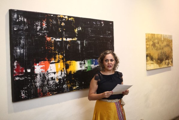 Míriam Molina Salces dio la bienvenida a los asistentes.