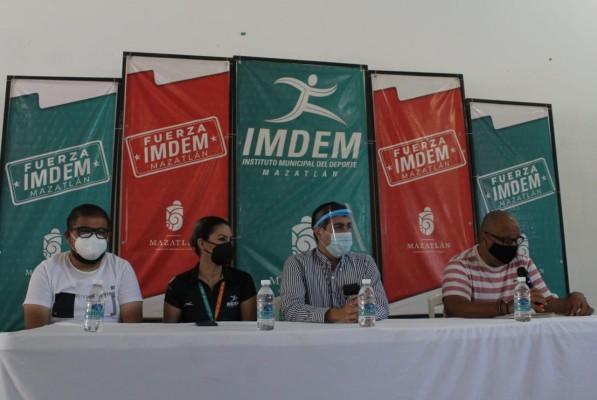 Presentan en Mazatlán Liga de Futbol Unión-Pasión 2020