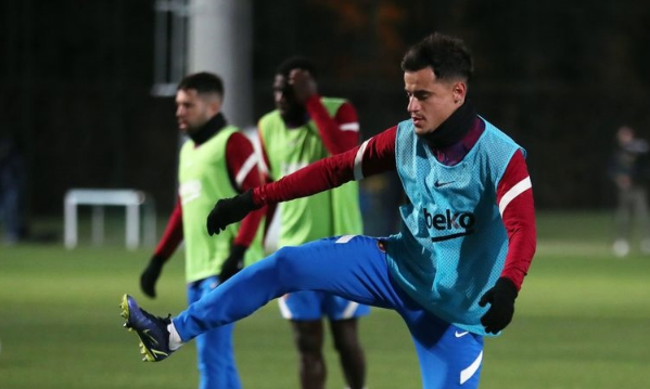 Philippe Coutinho está entre los contagiados.