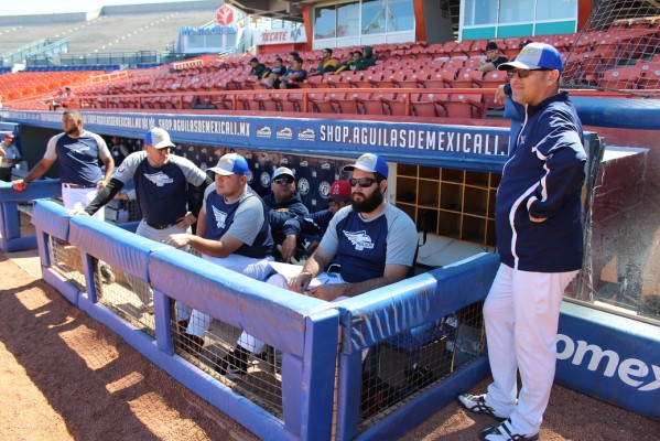 Omar Soto Cardoza, mánager del equipo de beisbol de las Águilas UAS.