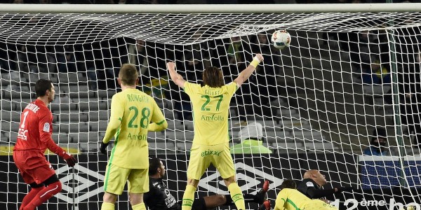 El gol de la victoria de Nantes.