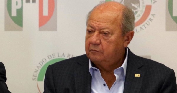 La UIF congeló cuentas a Romero Deschamps y familia: Reforma