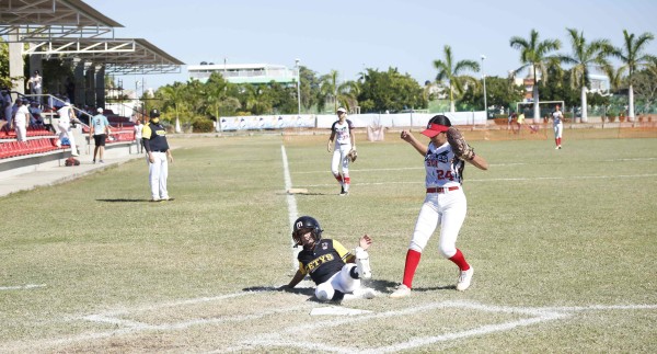 Cetys Universidad derrota por 7-4 a Eagles SCT.