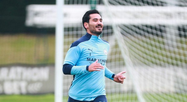 Ilkay Gundogan se perderá los próximos tres partidos del Manchester City. (Twitter @ManCity)