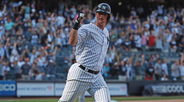 Con jonrón, DJ LeMahieu deja tendido a Oakland