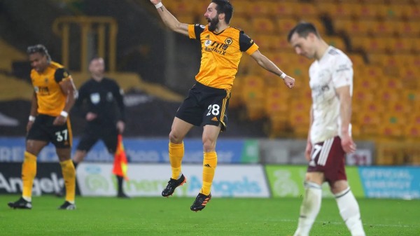 El portugués Joao Moutinho, aseguró la victoria para los Wolves. Foto: Cortesía Premier League