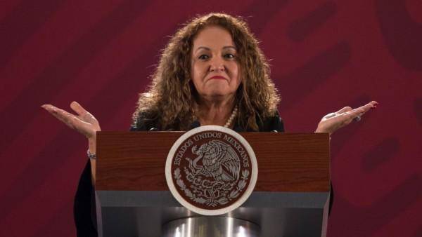 Sanjuana Martínez.