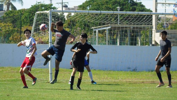 Hilvana victoria ICO al superar a CBTIS Vespertino en la Liga Estudiantil