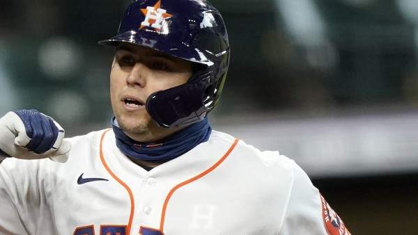 Aledmys Díaz pega jonrón y Astros se llevan la serie ante Rangers