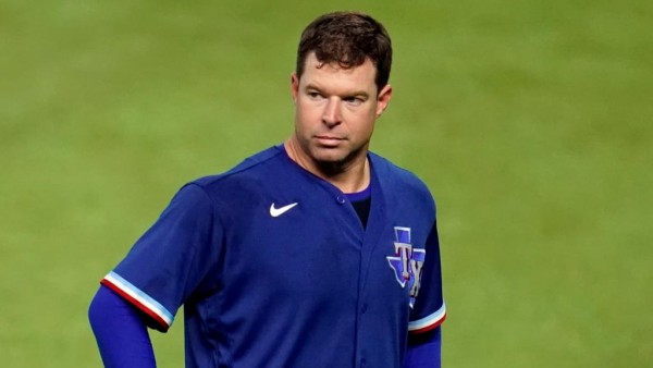 Corey Kluber lanzará ante varios equipos en busca de un lugar para la temporada 2021.