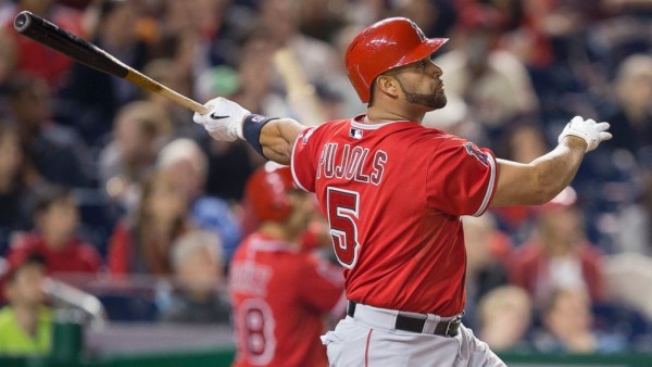 Albert Pujols alcanzó al legendario Willie Mays en la lista de los máximos jonroneros en la historia de las Grandes Ligas. (Twitter @itorres76miami)