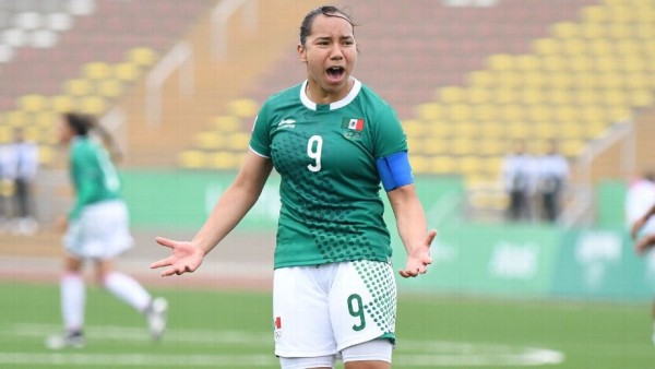 Charlyn Corral estalla tras no ser convocada al Preolímpico
