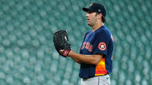 Justin Verlander no avanza como quisiera