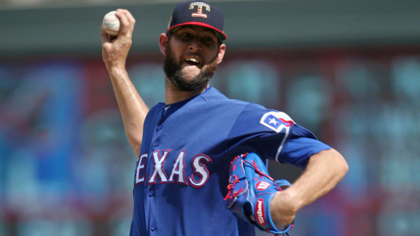 Bravos adquieren a Chris Martin desde los Rangers