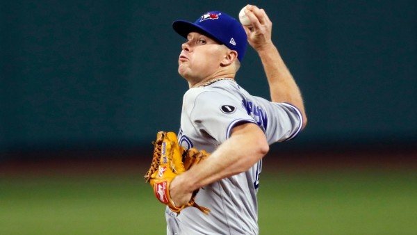 Chase Anderson regresará a las Grandes Ligas, luego de su aventura por el beisbol japonés.