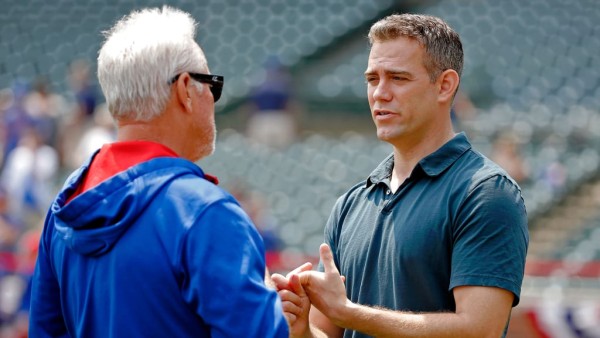 Joe Maddon no seguirá como dirigente de Cachorros de Chicago