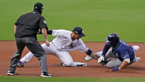 Gleyber Torres fue pedido, al parecer, por la directiva de los Rojos a cambio del lanzador Luis Castillo.