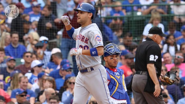 Jeff McNeil responde al bate por Mets ante Cachorros