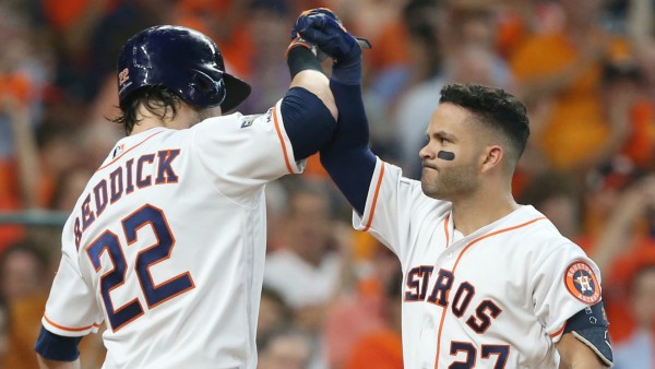 Astros de Houston se lleva el primer juego de la serie.