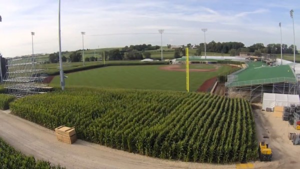 Grandes Ligas pospone el Field of Dreams para 2021