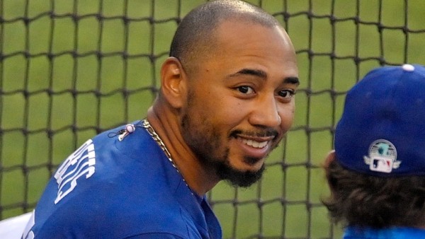 Mookie Betts firma extensión de contrato con Dodgers de Los Ángeles