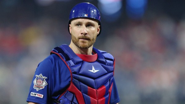 Jonathan Lucroy a Medias Blancas de Chicago con pacto de liga menor