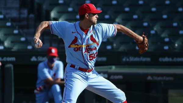 Adam Wainwright tiene una sólida actuación en la lomita.