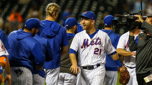 Los Mets superan por segundo día consecutivo a los Dbacks y mantiene aspiraciones