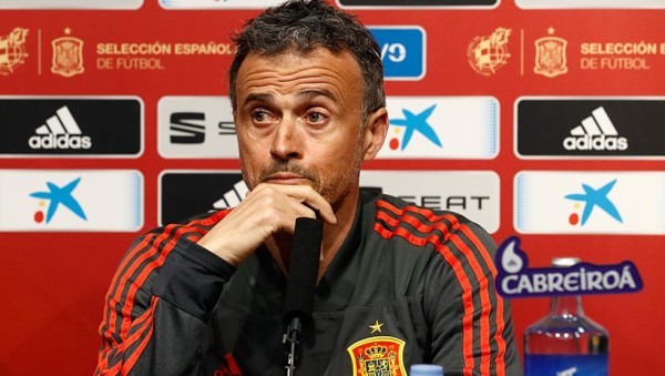 Luis Enrique llama desleal a Robert Moreno
