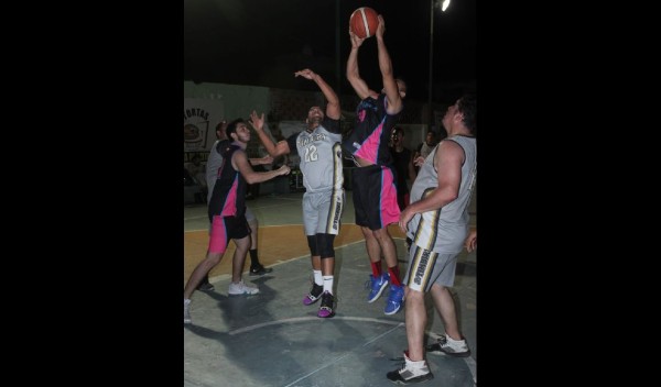 Ya hay finalistas en el Torneo de Baloncesto 'Promociones JGF'