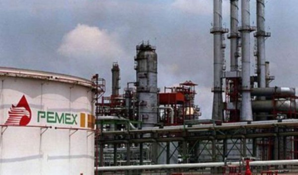 Pemex arrastra deuda superior a los 2 billones de pesos