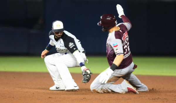 Tomateros pierde serie en Monterrey ante Sultanes