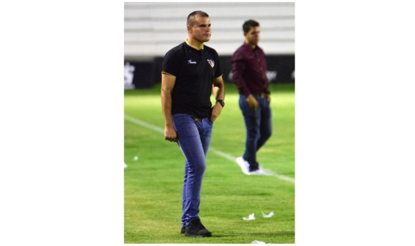Valentín Arredondo tendrá un nuevo reto en Sonora. (Foto: Cortesía Murciélagos)