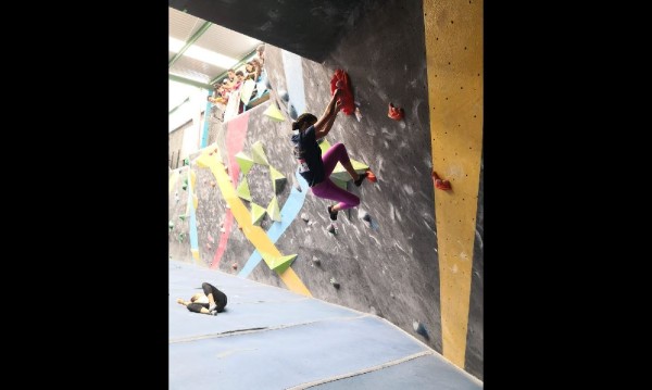 La sinaloense Karen Soto hace historia en la escalada