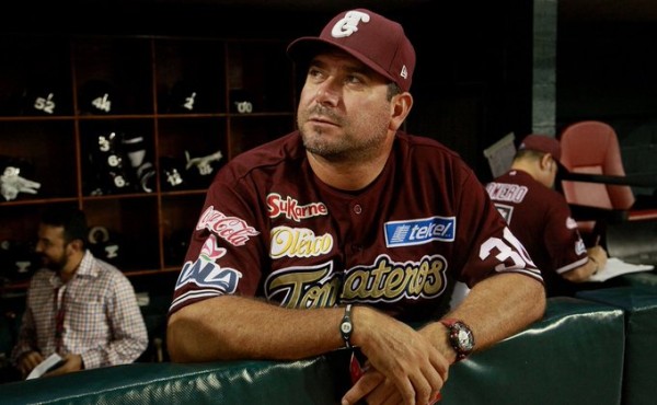 Benjamín Gil ya es el segundo mánager con más títulos con Tomateros.