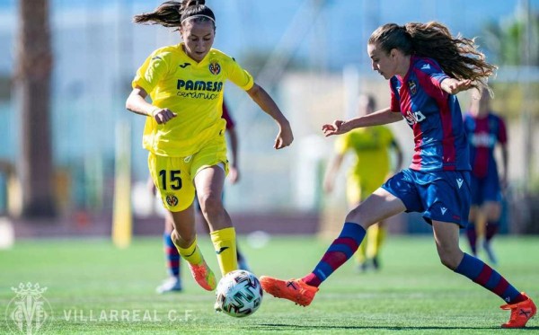 La sinaloense Rubí Soto entró en los minutos finales. (Cortesía Foto: Villarreal Femenino)
