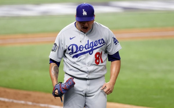 El zurdo Víctor González respondió a la confianza de Dave Roberts.