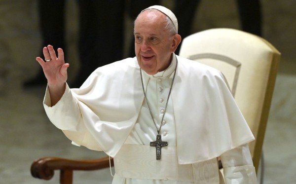 Papa Francisco es fanático de San Lorenzo,pero debido a una buena causa, se hizo socio del Boca Juniors.