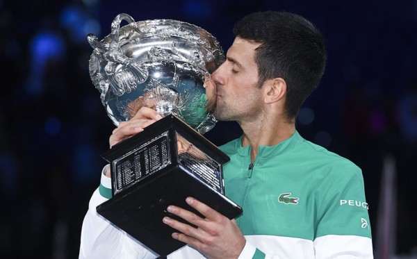 El serbio Novak Djokovic se mete a la pelea por ser el mejor de todos los tiempos.